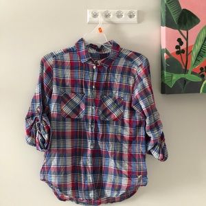 american eagle long sleeve plaid shirt.